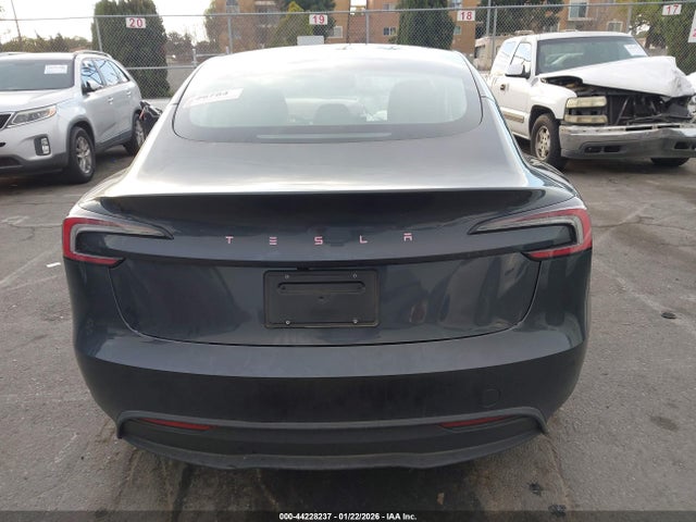 44228237 :رقم المزاد ، 5YJ3E1EA9SF987580 vin ، 2025 Tesla Model 3 Long Range Rear-wheel Drive/standard Rear-wheel Drive مزاد بيع