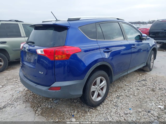 Toyota Rav4 Xle 2014 2T3WFREV8EW107074 Image 4