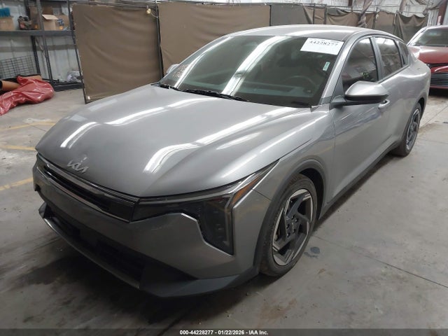 KIA K4 Ex 2025 3KPFU4DE7SE084386 Image 2