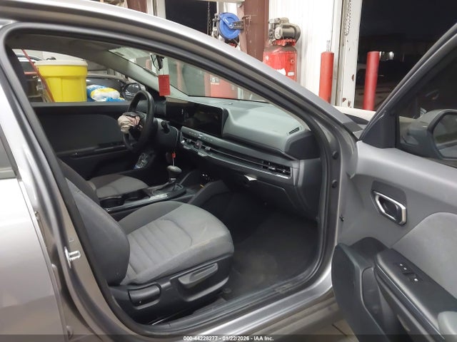 KIA K4 Ex 2025 3KPFU4DE7SE084386 Image 5
