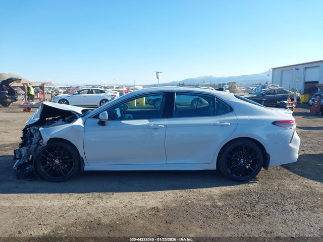 Toyota CAMRY XSE 2022 4T1K61AKXNU026596 Image 14
