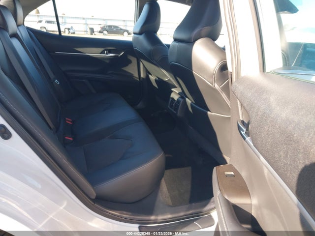 Toyota CAMRY XSE 2022 4T1K61AKXNU026596 Image 8