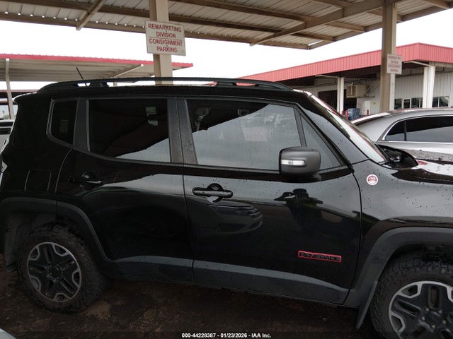 Jeep Renegade Trailhawk 2016 ZACCJBCT0GPC84942 Image 12