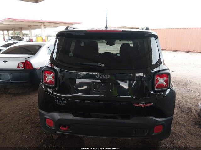 Jeep Renegade Trailhawk 2016 ZACCJBCT0GPC84942 Image 15