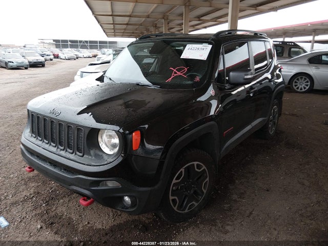 Jeep Renegade Trailhawk 2016 ZACCJBCT0GPC84942 Image 2