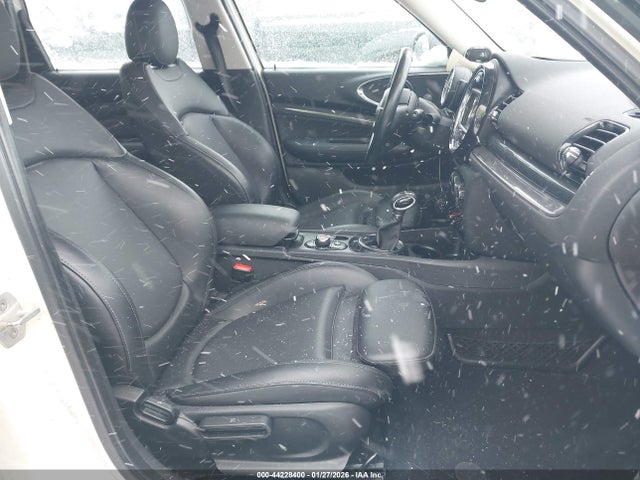 2017 MINI CLUBMAN WMWLU5C30H2E84336 Photo 4