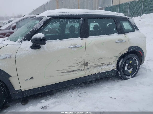 2017 MINI CLUBMAN WMWLU5C30H2E84336 Photo 5