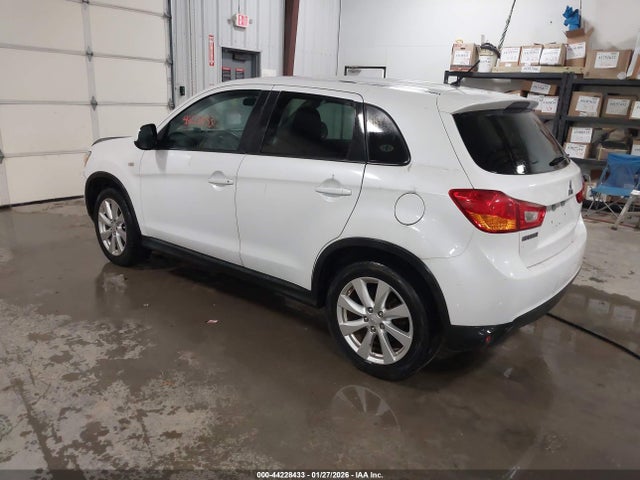 2015 MITSUBISHI OUTLANDER SPORT 4A4AR3AU5FE015921 Photo 2