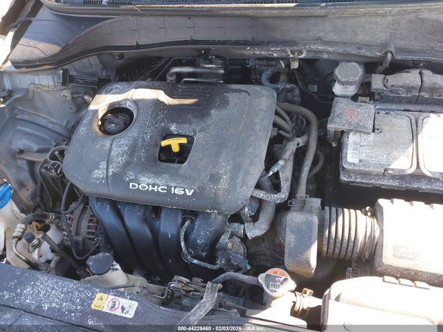 KM8K12AA9KU284132 Hyundai Kona Se