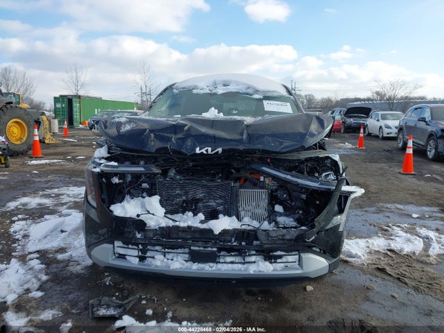 2026 Kia Carnival Mpv Hybrid Lxs მანქანა იყიდება აუქციონზე, vin: KNDNB5KAXT6108047, აუქციონის ნომერი: 44228468