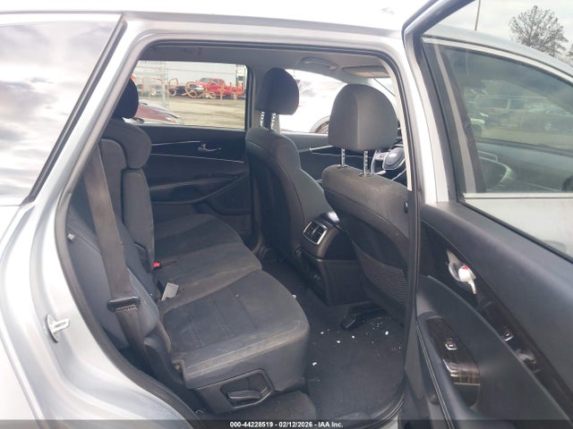 5XYPG4A35KG577629 KIA Sorento 2.4l L