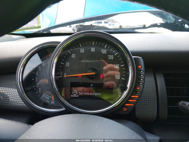 2017 MINI HARDTOP WMWXU1C38H2F78054 Photo 6