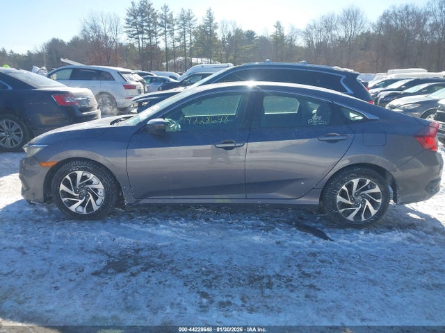 Продажа на аукционе авто 2016 Honda Civic Ex, vin: 2HGFC2F73GH538751, номер лота: 44228648