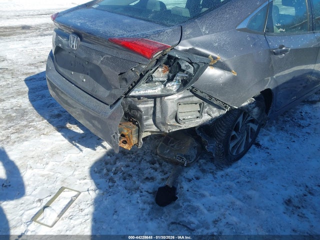 Продажа на аукционе авто 2016 Honda Civic Ex, vin: 2HGFC2F73GH538751, номер лота: 44228648