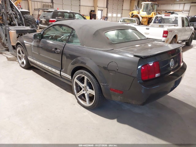 2007 FORD MUSTANG 1ZVFT84NX75235800 Photo 2