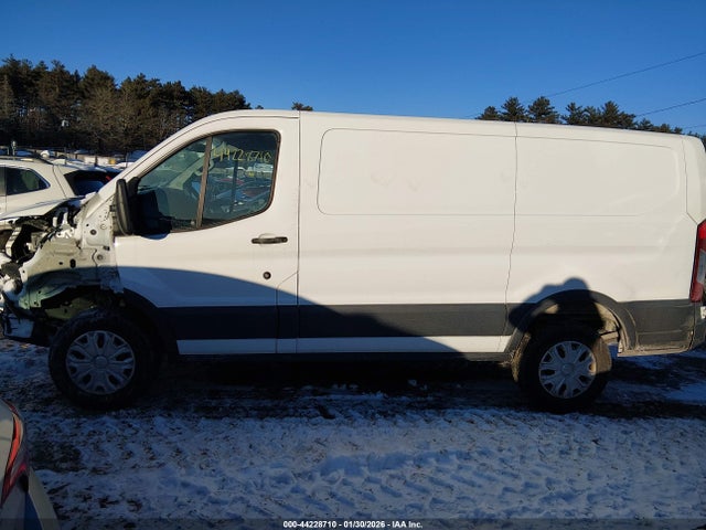 Ford Transit-250 2018 1FTYR1YM2JKB32706 Image 14