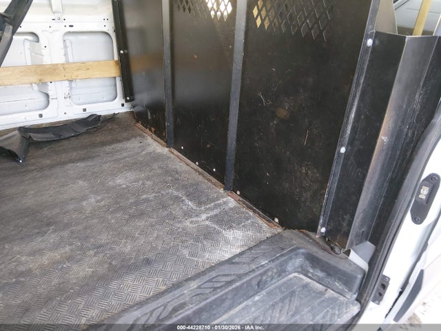 Ford Transit-250 2018 1FTYR1YM2JKB32706 Image 8