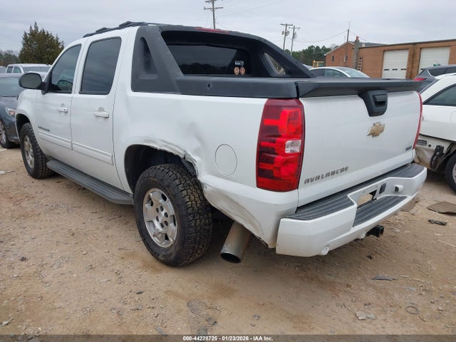 44228725 :رقم المزاد ، 3GNMCEE08BG365739 vin ، 2011 Chevrolet Avalanche 1500 Ls مزاد بيع
