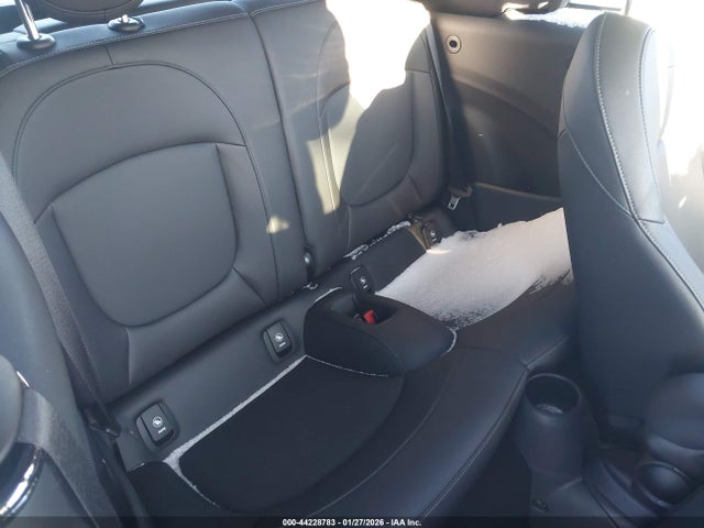 2024 MINI CONVERTIBLE WMW43DL02R3R83395 Photo 7