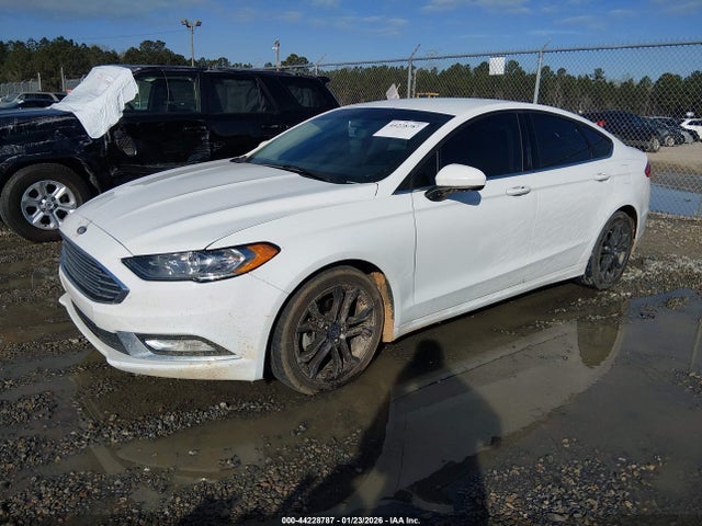 3FA6P0HD3JR130410 Ford FUSION SE