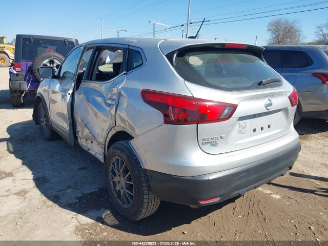 JN1BJ1CR5KW349891 Nissan Rogue Sport S