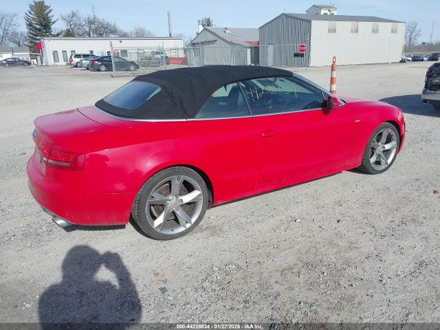 2010 AUDI A5 WAUWFAFHXAN011634 Photo 3