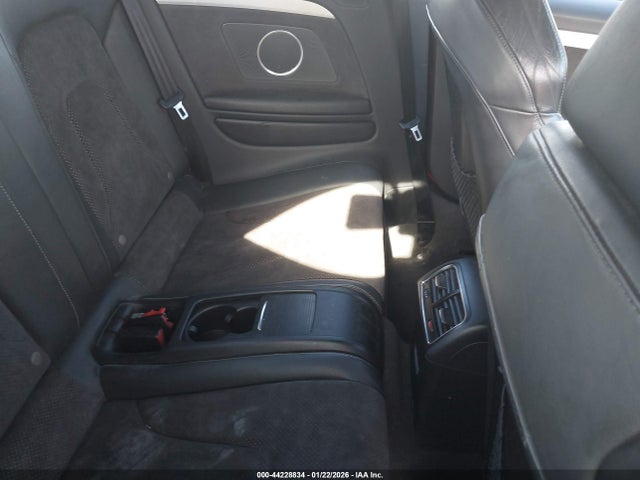 2010 AUDI A5 WAUWFAFHXAN011634 Photo 7