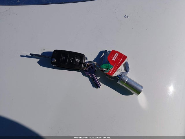Aukcja sprzedaży 2016 Volkswagen Eos Komfort, vin: WVWBW8AH5GV001104, numer aukcji: 44228850