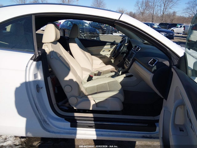 Aukcja sprzedaży 2016 Volkswagen Eos Komfort, vin: WVWBW8AH5GV001104, numer aukcji: 44228850