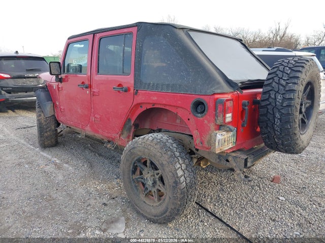 2014 JEEP WRANGLER UNLIMITED 1C4HJWEG6EL284376 Photo 2