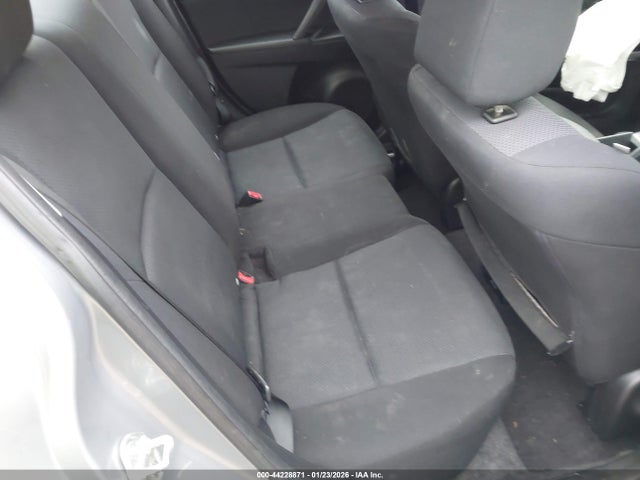 Продаж на аукціоні авто 2011 Mazda Mazda3 I Sport, vin: JM1BL1UG8B1474630, номер лоту: 44228871