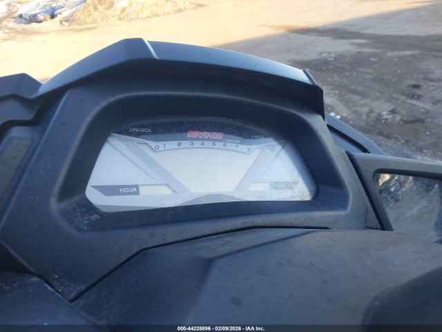 YAMA2027J819 Yamaha Personal Watercraft
