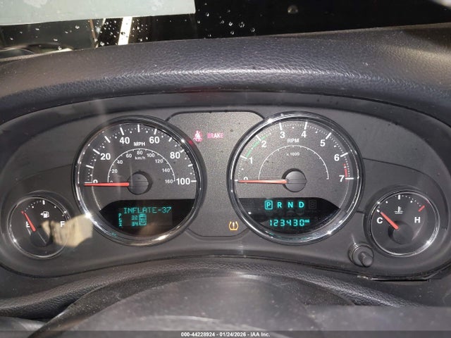44228924 :رقم المزاد ، 1C4BJWDG4GL188157 vin ، 2016 Jeep Wrangler Unlimited Willys Wheeler مزاد بيع