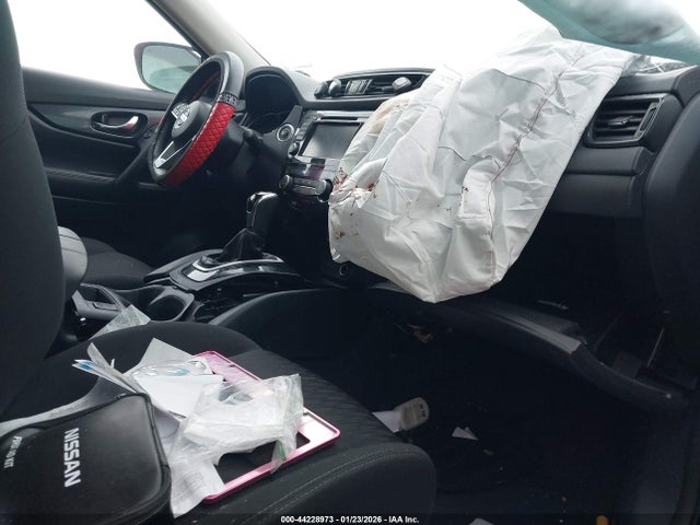 Nissan ROGUE SV 2018 KNMAT2MV6JP618851 Image 5
