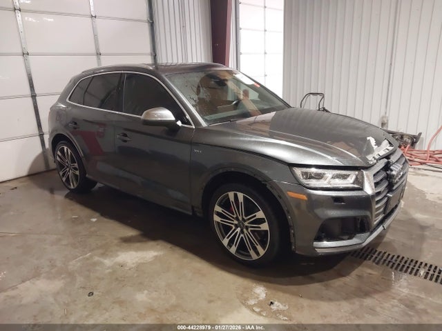2018 AUDI SQ5 WA1C4AFYXJ2047928