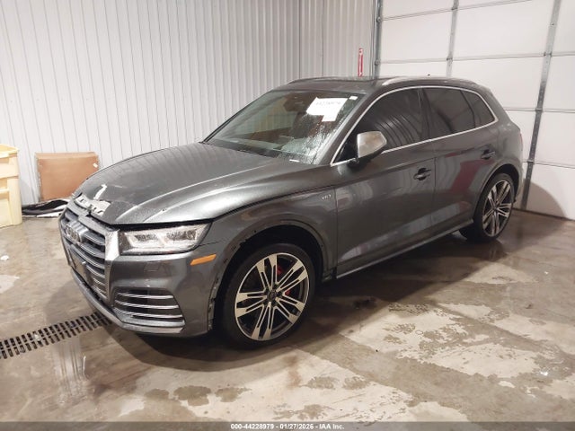2018 AUDI SQ5 WA1C4AFYXJ2047928 Photo 1