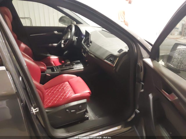 2018 AUDI SQ5 WA1C4AFYXJ2047928 Photo 4