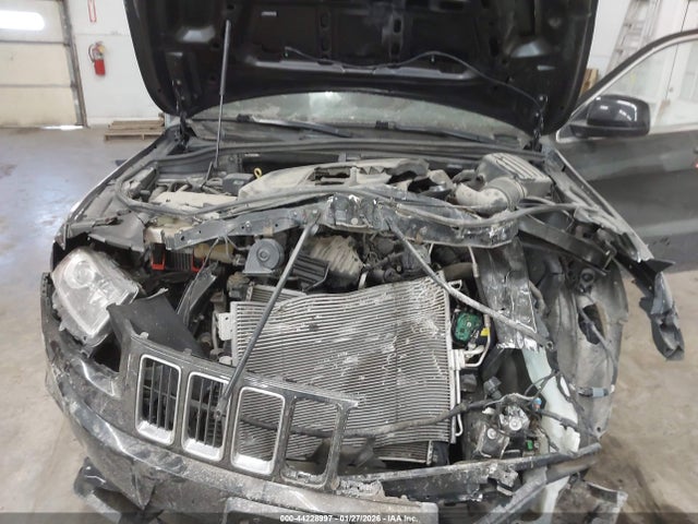 1C4RJFAG9GC441427 Jeep Grand Cherokee Laredo