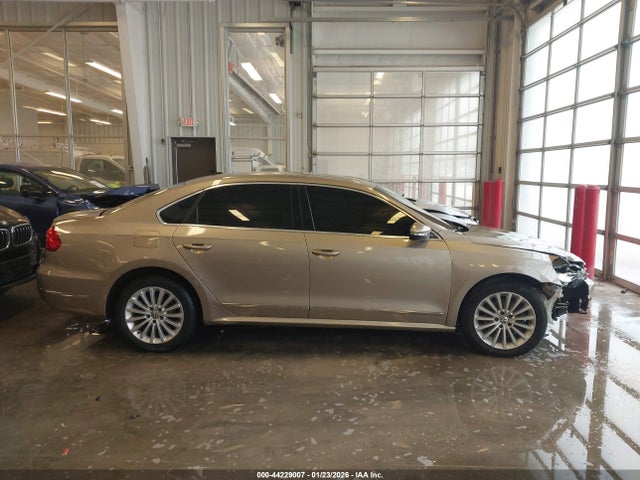 Aukcja sprzedaży 2016 Volkswagen Passat 1.8t Se, vin: 1VWBT7A3XGC014821, numer aukcji: 44229007