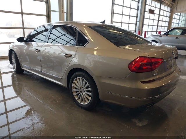 Aukcja sprzedaży 2016 Volkswagen Passat 1.8t Se, vin: 1VWBT7A3XGC014821, numer aukcji: 44229007