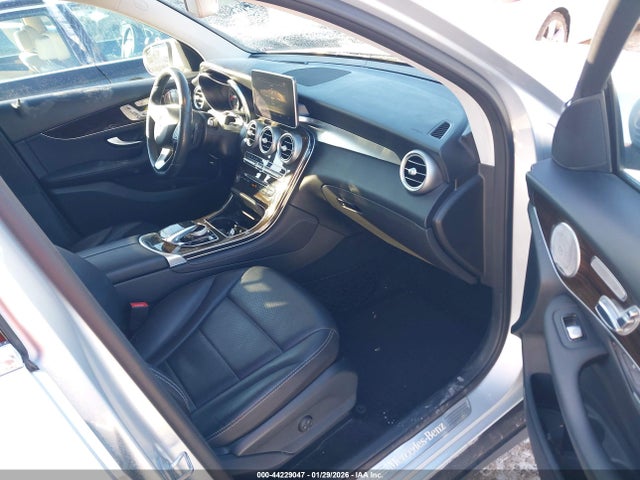 WDC0G4KB7HF156024 Mercedes-Benz Glc 300 4matic