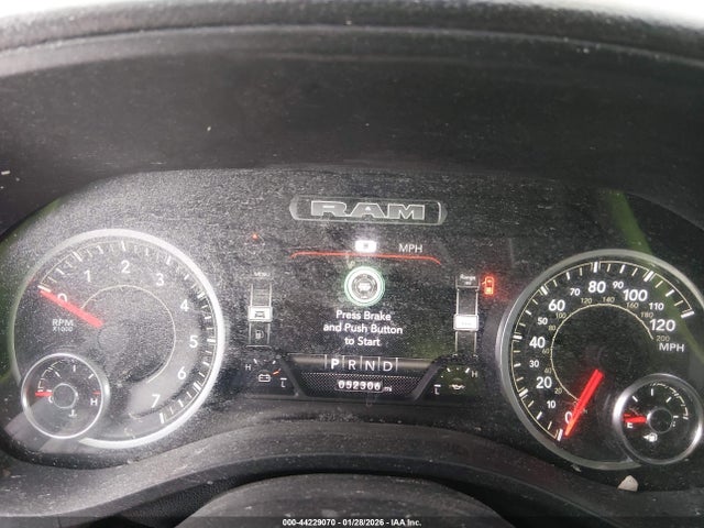 2022 RAM 1500 1C6SRFBT8NN162064 Photo 6