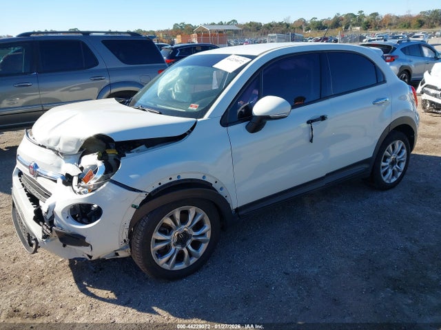 2016 FIAT 500X ZFBCFXBT0GP398925 Photo 1