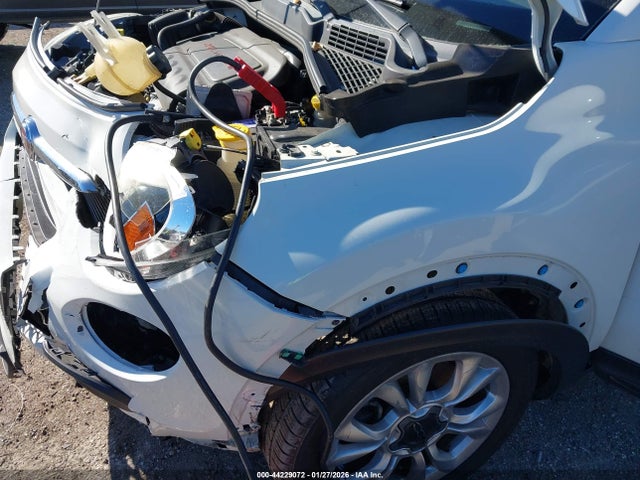 2016 FIAT 500X ZFBCFXBT0GP398925 Photo 5