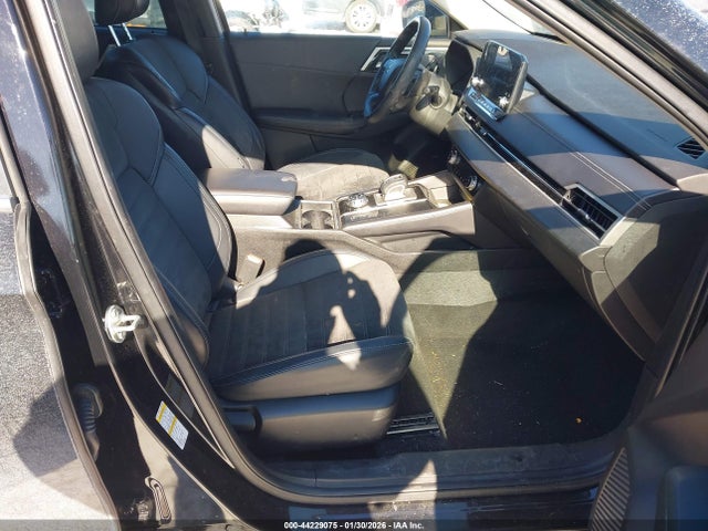 2023 MITSUBISHI OUTLANDER JA4J4UA80PZ017224 Photo 4