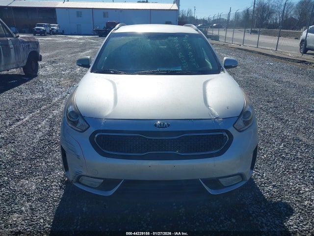 KNDCC3LC4H5043217 KIA NIRO EX