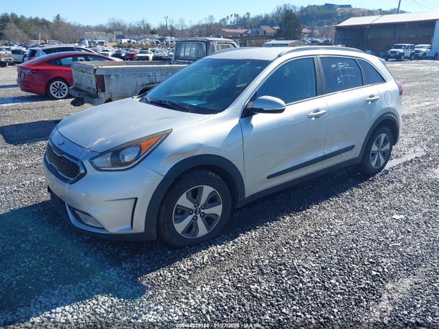 KNDCC3LC4H5043217 KIA NIRO EX