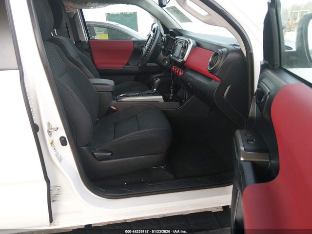 2017 TOYOTA TACOMA 3TMDZ5BN4HM032732 Photo 4