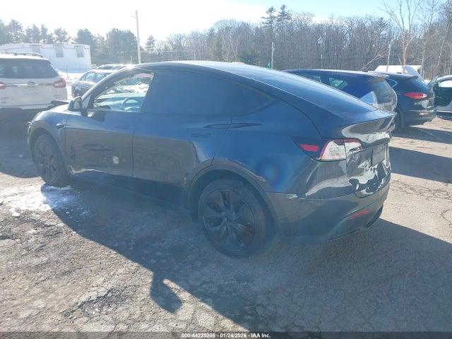 7SAYGDED6SA373999 Tesla Model Y Long Range Dual Motor Rear-wheel Drive