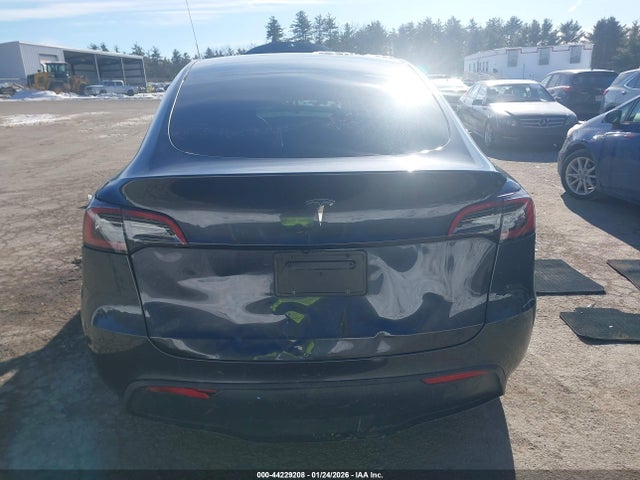 7SAYGDED6SA373999 Tesla Model Y Long Range Dual Motor Rear-wheel Drive